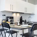 Precioso Estudio Con Vistas Al Mar En